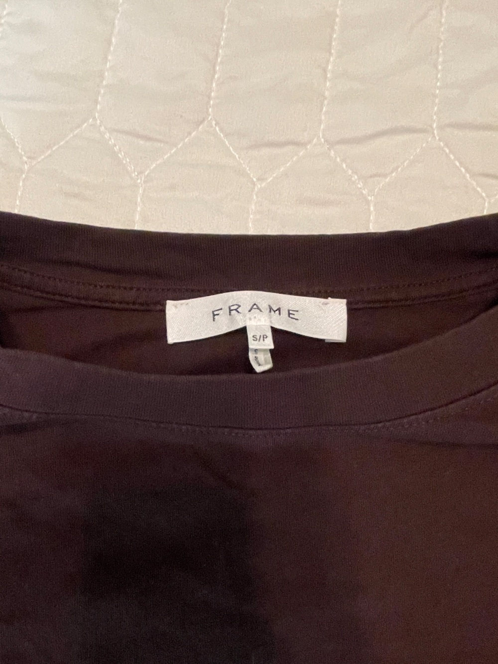 FRAME Ruched Puff Sleeve Tee Small - Picture 3 of 7